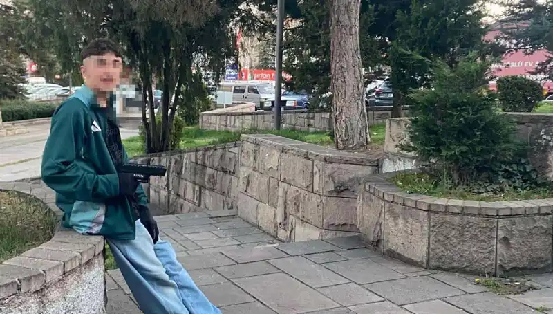 Yol Verme Kavgasında Ölüm: Üç Kardeş ve Babaları Gözaltına Alındı