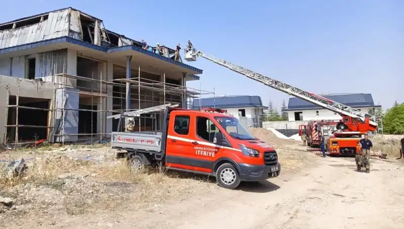 Ankara Gölbaşı'nda Villalarda Büyük Yangın: Olayın Ayrıntıları ve Sebepleri