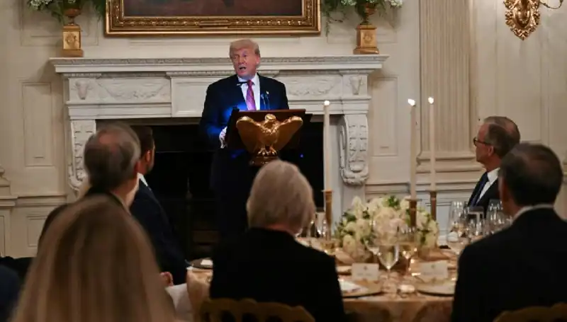 Trump, Gazze'deki 10 Rehine İçin Serbest Kalma Açıklamasında Bulundu