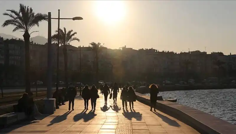 Bu Hafta Sonu Hava Durumu Ne Olacak? Gözlerinizi Gökyüzüne Dikin!